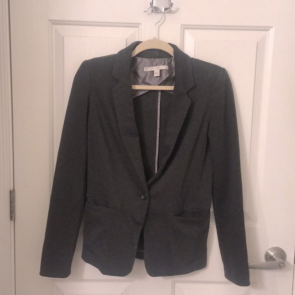 Gray blazer